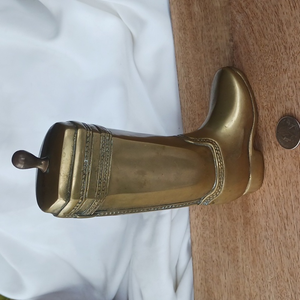 Vintage Brass Riding Boot. Door Stop, Bookend. Equestrian Decor, Ralph Lauren - Picture 4 of 11